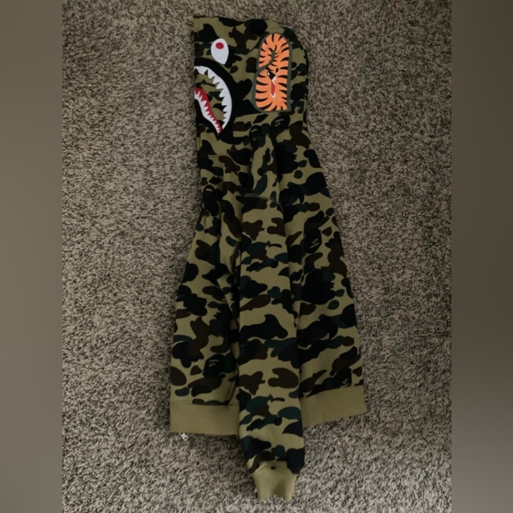 Bape Jacket OG Camo Green (New)